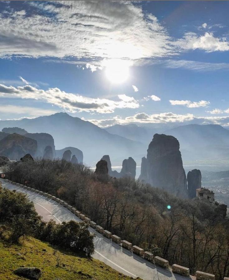 Holiday Meteora B Каламбака Екстер'єр фото